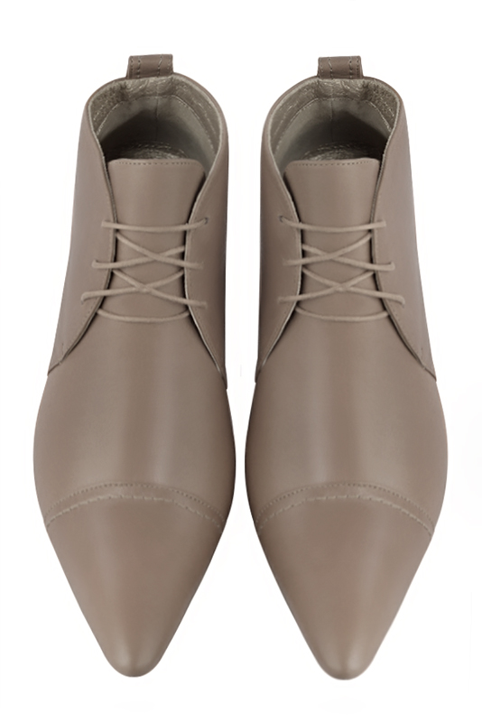 Women's bronze beige elegant ankle boots, with laces at the front. Tapered toe. Medium cone heels - Top view